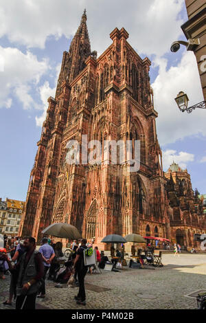 Die Kathedrale Notre Dame in Straßburg, Elsass, Frankreich Stockfoto