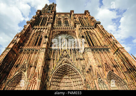 Die Kathedrale Notre Dame in Straßburg, Elsass, Frankreich Stockfoto