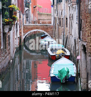 Blick auf die Kanäle in Venedig, Italien Stockfoto