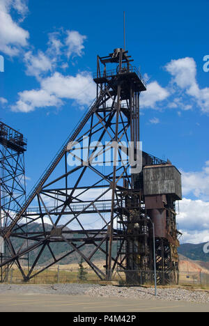 Belmont Mine Fördergerüst (Galgen), Butte, Montana Stockfoto