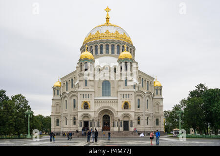 Kronstadt. Naval Dom St. Nikolaus. Die letzte, die größte der Meer Kathedralen des Russischen Reiches. Die Gemeinde der Kirche gehören Stockfoto