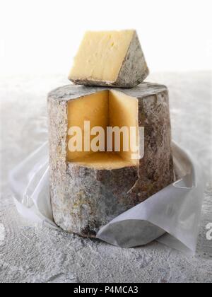 Cheddar Käse, in Scheiben geschnitten Stockfoto