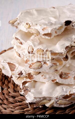 Ein Stapel von weißen Nougat Stockfoto