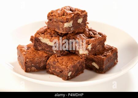 Platte von veganen Mutter Brownies gemacht mit Tofu Stockfoto