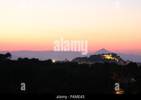 Castillo de Denia, Montgó Massivs, Costa Blanca (Alicante), Spanien, Sonnenuntergang. Stockfoto