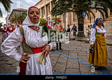 Italien Sardinien Sassari' Cavalcata Sarda" Festival Sassari Kleid Stockfoto