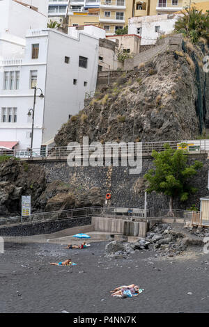 Der Strand San Marco in Icod de los Vinos und Bananen Plantage Farm von oben gesehen Stockfoto