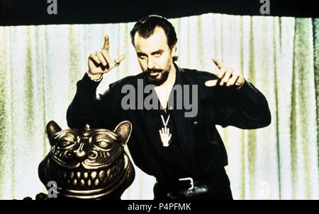 Original Film Titel: EL DIA DE LA BESTIA. Englischer Titel: DER TAG DES TIERES. Regisseur: ALEX DE LA IGLESIA. Jahr: 1995. Credit: SOGETEL / Album Stockfoto