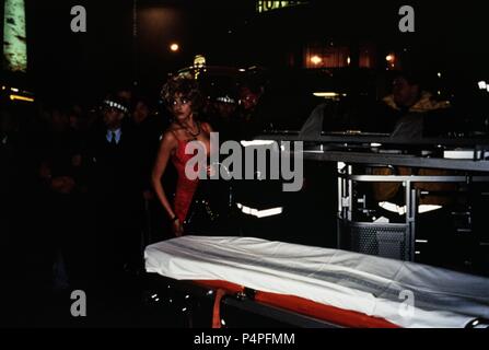 Original Film Titel: EL DIA DE LA BESTIA. Englischer Titel: DER TAG DES TIERES. Regisseur: ALEX DE LA IGLESIA. Jahr: 1995. Credit: SOGETEL / Album Stockfoto