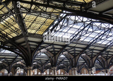 Bahnhofshalle und Ticket Halle an der Liverpool Street Bahnhof (dritte Verkehrsreichsten Hauptbahnhof in London), England, UK, PETER GRANT Stockfoto