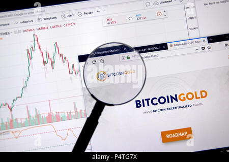 MONTREAL, KANADA - 20. JUNI 2018: Bitcoin Gold crypto Währung Startseite. Cryptocurrency ist eine digitale Währung, in welche Verschlüsselungsverfahren verwendet werden. Stockfoto