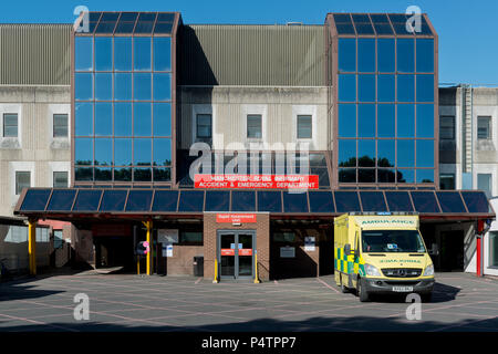 Der Eingang zur notfallstation am Manchester Royal Infirmary. Stockfoto