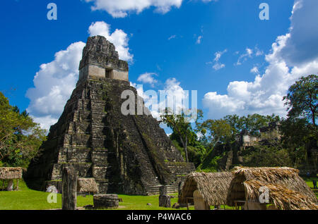 Tikal - Maya Ruinen im Urwald von Guatemala Stockfoto