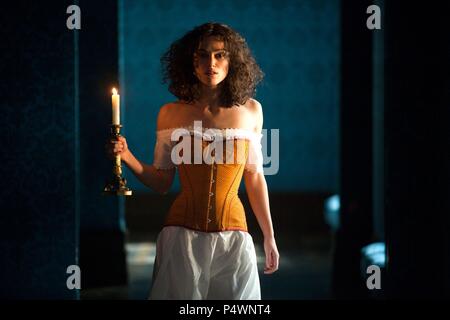 Original Film Titel: ANNA KARENINA. Englischer Titel: ANNA KARENINA. Regisseur: Joe Wright. Jahr: 2012. Stars: Keira Knightley. Credit: STUDIO CANAL/WORKING TITLE FILMS/Album Stockfoto