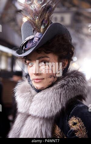 Original Film Titel: ANNA KARENINA. Englischer Titel: ANNA KARENINA. Regisseur: Joe Wright. Jahr: 2012. Stars: Keira Knightley. Credit: STUDIO CANAL/WORKING TITLE FILMS/Album Stockfoto