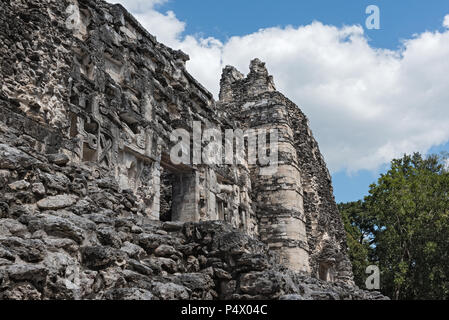 Die Ruinen der antiken Stadt hormiguero, Campeche, Mexiko Stockfoto