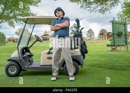 Original Film Titel: JUST GETTING STARTED. Englischer Titel: JUST GETTING STARTED. Regisseur: Ron Shelton. Jahr: 2017. Stars: Tommy Lee Jones. Credit: BREITE GRÜNE BILDER/Ausdauer, Medien/Unterhaltung/JACOBS, LEWIS/Album Stockfoto