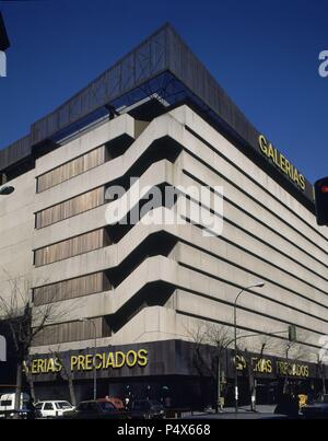 EDIFICIO DE GALERIAS PRECIADOS SITUADO EN LA CALLE GOYA FUE ADQUIRIDO POR EL CORTE INGLES DESDE 1995. Lage: GALERIAS PRECIADOS, SPANIEN. Stockfoto