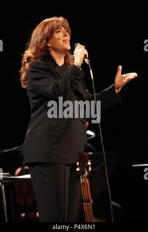 Maria del Mar Bonet en el Palau de la Música Catalana Durante el XI Festival Mil. Lenni. Stockfoto