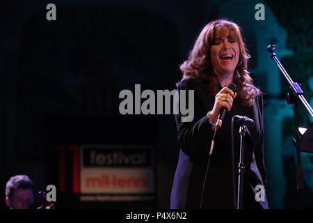 Maria del Mar Bonet en el Palau de la Música Catalana Durante el XI Festival Mil. Lenni. Stockfoto