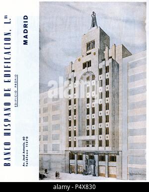 Kartell publicitario del Banco Hispano de Edificación, Ltda. en la Gran Vía de Madrid. Año 1940. Stockfoto