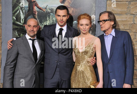 Stanley Tucci, Nicholas Hoult, Eleanor Tomlinson, Bill Nighy, Jack, dem riesigen Slayer Premiere auf der Chinese Theatre in Los Angeles. Stanley Tucci, Nicholas Hoult, Eleanor Tomlinson, Bill Nighy 22 Veranstaltung in Hollywood Leben - Kalifornien, Red Carpet Event, USA, Filmindustrie, Prominente, Fotografie, Bestof, Kunst, Kultur und Unterhaltung, Topix prominente Mode, Besten, Hollywood Leben, Event in Hollywood Leben - Kalifornien, Roter Teppich und backstage, Film Stars, TV Stars, Musik, Promis, Topix, Akteure aus dem gleichen Film, Cast und co Star zusammen. Anfrage tsuni @ Gamma- Stockfoto