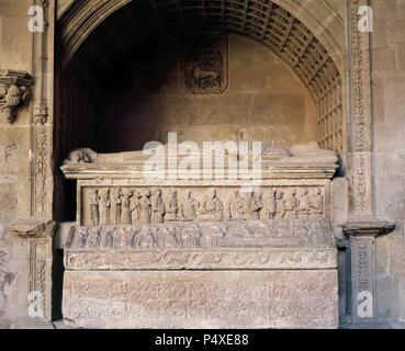 Gotische Kunst Mausoleum von Diego Lopez de Haro und den Sarg seiner Frau Toda Perez de Azagra. 15. Jahrhundert. Kirche Santa Mari a La Real. Na'Jera. La Rioja. Stockfoto