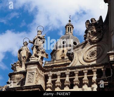 Spanien. Murcia. Die Kathedrale der Heiligen Maria. Hauptfassade von Jaime Bort. 18. Barock. Heiligen Skulpturen von Pedro Perez. Stockfoto