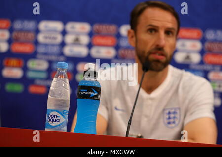 England Manager Gareth Southgate während der Pressekonferenz am Stadion, Nischni Nowgorod Nischni Nowgorod. PRESS ASSOCIATION Foto. Bild Datum: Samstag, Juni 23, 2018. Siehe PA-Geschichte WM England. Photo Credit: Aaron Chown/PA-Kabel. Einschränkungen: Nur für den redaktionellen Gebrauch bestimmt. Keine kommerzielle Nutzung. Keine Verwendung mit inoffiziellen 3rd party Logos. Keine Manipulation von Bildern. Kein Video-Emulation. Stockfoto