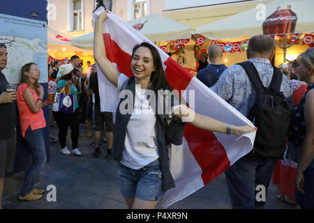 England Fans in Nischni Nowgorod vor dem Spiel am Sonntag gegen Panama bei der FIFA Fußball-Weltmeisterschaft 2018 in Russland. Stockfoto