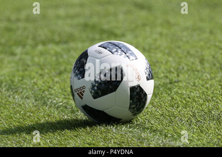 Moskau, Russland. 23. Juni 2018. Offiziellen Spielball der FIFA WM Russland 2018, Gruppe C, Fußballspiel zwischen Belgien/Tunesien im Stadion im Stadion Spartak Moskau Credit: Marco iacobucci/Alamy leben Nachrichten Stockfoto