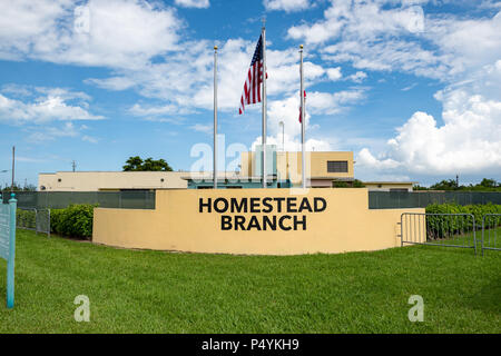 Miami, USA. 23. Juni 2018. Homestead Notunterkünfte für unbegleitete Kinder. William C. Bunce/Alamy leben Nachrichten Stockfoto