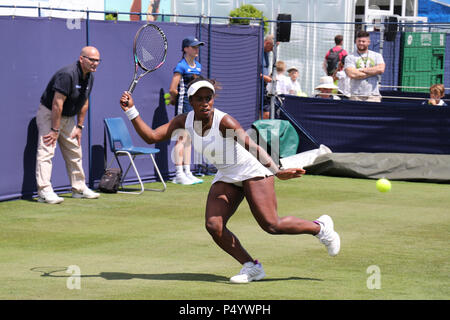 Sachia Vickery bei den Frauen Tennis Association WTA International Tennis in Eastbourne, Devonshire Park, East Sussex. Natur Tal Internationalen Stockfoto