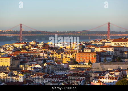 Portugal, Lissabon, cityview mit Brücke 25 de Abril Stockfoto