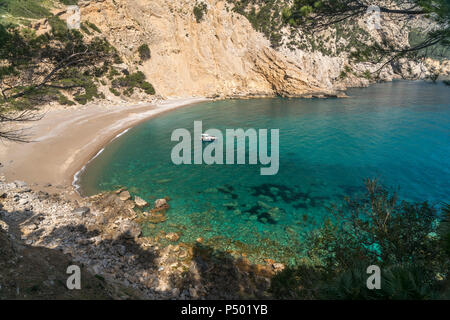 Spanien, Balearen, Victoria Halbinsel, Alcudia, Platja de Coll Baix Strand und Bucht Stockfoto