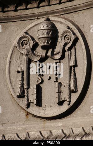 Emblem der Reverend Stoff des Heiligen Petrus (Fabbrica di San Pietro). Der Petersplatz. Vatikan-Stadt. Stockfoto