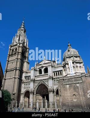 Spanien. Die Kathedrale von Toledo. 13. Jahrhundert. Hohen gotischen Stil. Hauptfassade. Stockfoto