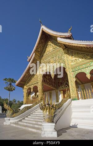 MUSEO NACIONAL. Antiguo Palacio Real, Construído a principios Del Siglo XX. Vista del Exterior de la SALA PHA BANG. LUANG PRABANG (Patrimonio de la Humanidad). Laos. Stockfoto