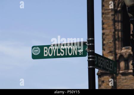 In den Vereinigten Staaten. Boston. Massachusetts. Straßennamen. Boylston Street. Stockfoto
