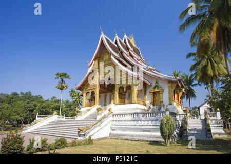 MUSEO NACIONAL. Antiguo Palacio Real, Construído a principios Del Siglo XX. Vista del Exterior de la SALA PHA BANG. LUANG PRABANG (Patrimonio de la Humanidad). Laos. Stockfoto