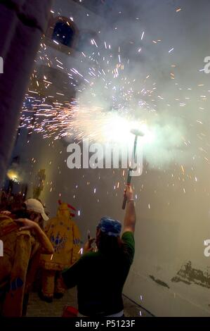 Santa Tecla Festival (September). "Correfoc". Sitges. Provinz Barcelona. Katalonien. Spanien. Stockfoto