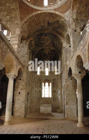 Byzantinische Kunst. Aphendiko Hodegetria Kirche oder Kirche. In 1310 gebaut. Innenansicht. Das Hauptschiff. Mystras. Provinz von Lakonien. Peloponnes. Stockfoto