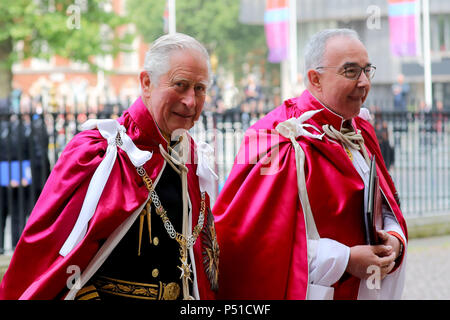 Der Prinz von Wales, großer Meister der Damen und Herren an der Badewanne, besuchen Sie die Westminster Abbey der für die Installation von Ritter Großkreuz mit: Prinz Charles, Prinz von Wales, Wo: London, Vereinigtes Königreich, wenn: 24. Mai 2018 Credit: John rainford/WANN Stockfoto