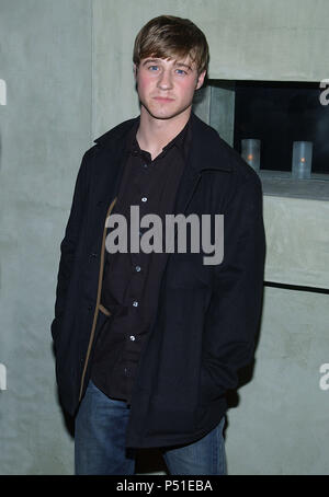 Ben McKenzie in der Fuchs in der Saison Party für den TCA-Ankunft auf dem Dolce Restaurant in Los Angeles. 16. Januar 2004. McKenzieBen051 Red Carpet Event, Vertikal, USA, Filmindustrie, Prominente, Fotografie, Bestof, Kunst, Kultur und Unterhaltung, Topix Prominente Fashion/Vertikal, Besten, Event in Hollywood Leben - Kalifornien, Roter Teppich und backstage, USA, Film, Stars, Film Stars, TV Stars, Musik, Promis, Fotografie, Bestof, Kunst, Kultur und Unterhaltung, Topix, vertikal, eine Person, die aus den Jahren 2003 bis 2005, Anfrage tsuni@Gamma-USA.com - Drei Stockfoto