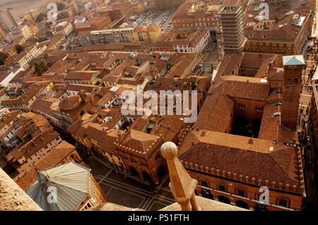 Italien. Cremona. Überblick über die Altstadt vom Glockenturm der Kathedrale Cremona, Torrazzo allgemein bekannt. Lombardei. Stockfoto