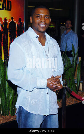 Mekhi Phifer Ankommen in der Dämmerung der Toten Premiere im Beverly Center in Los Angeles. März 10, 2004 PhiferMekhi059 Red Carpet Event, Vertikal, USA, Filmindustrie, Prominente, Fotografie, Bestof, Kunst, Kultur und Unterhaltung, Topix Prominente Fashion/Vertikal, Besten, Event in Hollywood Leben - Kalifornien, Roter Teppich und backstage, USA, Film, Stars, Film Stars, TV Stars, Musik, Promis, Fotografie, Bestof, Kunst, Kultur und Unterhaltung, Topix, vertikal, eine Person, die aus den Jahren 2003 bis 2005, Anfrage tsuni@Gamma-USA.com - drei Viertel Stockfoto