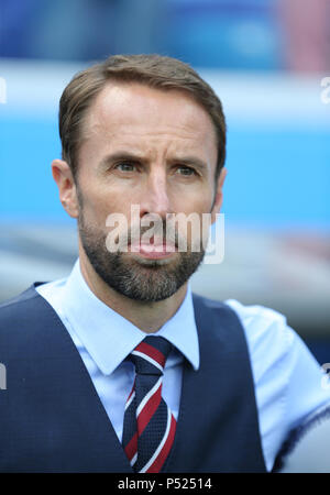 England Manager Gareth Southgate ENGLAND V PANAMA ENGLAND V PANAMA, 2018 FIFA WORLD CUP RUSSLAND 24 Juni 2018 GBC 8632 2018 FIFA World Cup Russland STRENG REDAKTIONELLE VERWENDUNG NUR. Wenn der Spieler/Spieler in diesem Bild dargestellt ist/Spielen für einen englischen Club oder das England National Team. Dann ist dieses Bild darf nur für redaktionelle Zwecke verwendet werden. Keine kommerzielle Nutzung. Folgende Verwendungen sind auch dann eingeschränkt, wenn in einem redaktionellen Kontext: Verwendung in Verbindung mit oder als Teil eines nicht autorisierten Audio-, Video-, Daten-, Spielpläne, Verein/liga Logos, Wetten, Spiele oder eine "Live"-Diensten. Ein Stockfoto