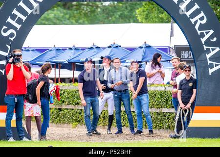 West Sussex, UK. 23. Juni 2018. Die britische Speed Derby. CSI 4* Al Shira'aa Hickstead Derby treffen. Springen. Der All England Parcours. Hickstead. West Sussex. UK. Tag 4. 23.06.2018. Credit: Sport in Bildern/Alamy leben Nachrichten Stockfoto
