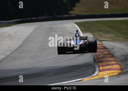 Juni 24, 2018 - Elkhart Lake, Wisconsin, Vereinigte Staaten von Amerika - Tony Kanaan (14) von Brasilien Schlachten für Position während des KOHLER Grand Prix auf Road America in Elkhart Lake, Wisconsin. (Bild: © Justin R. Noe Asp Inc/ASP über ZUMA Draht) Stockfoto