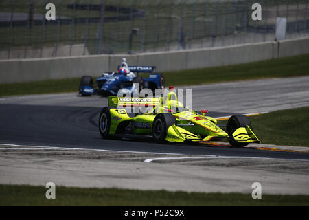 Juni 24, 2018 - Elkhart Lake, Wisconsin, Vereinigte Staaten von Amerika - SIMON PAGENAUD (22) von Frankreich Schlachten für Position während des KOHLER Grand Prix auf Road America in Elkhart Lake, Wisconsin. (Bild: © Justin R. Noe Asp Inc/ASP über ZUMA Draht) Stockfoto